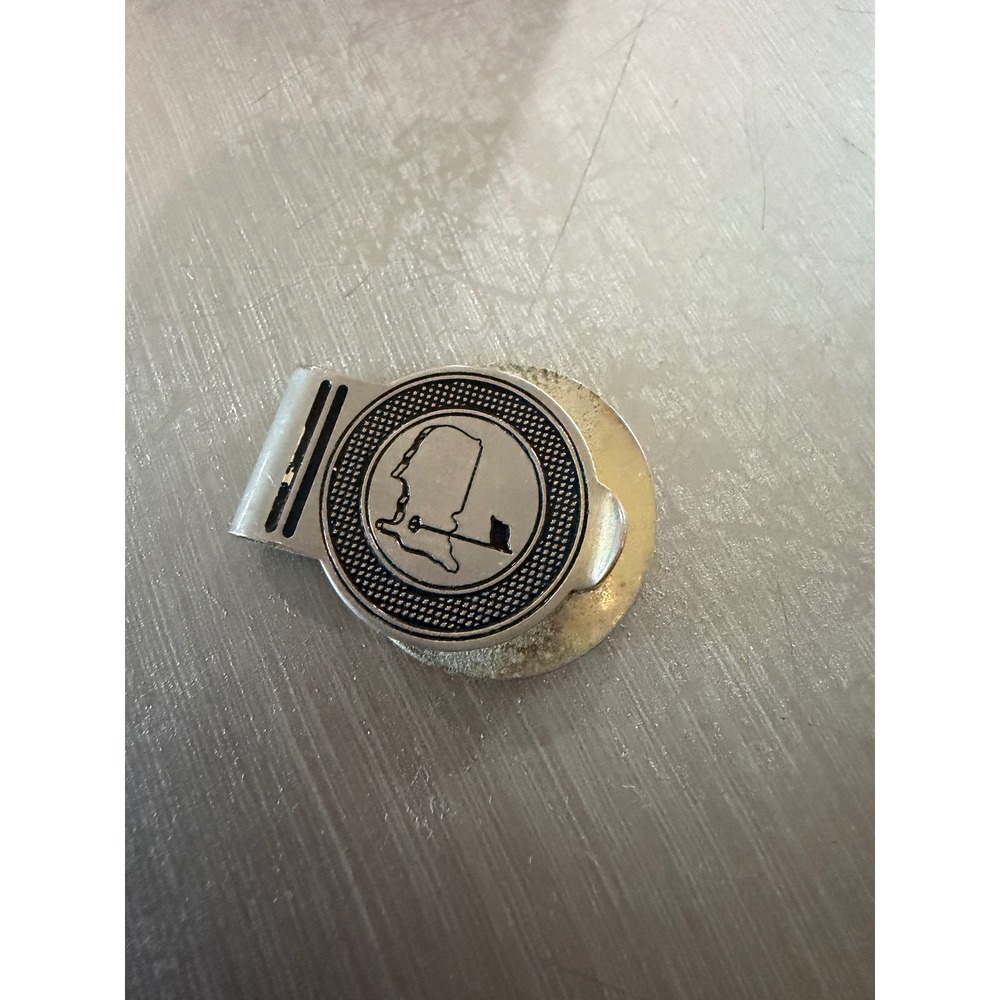 Masters Golf Tournament Magnetic Hat Clip and Ball Marker Silver Gold Tone Logo